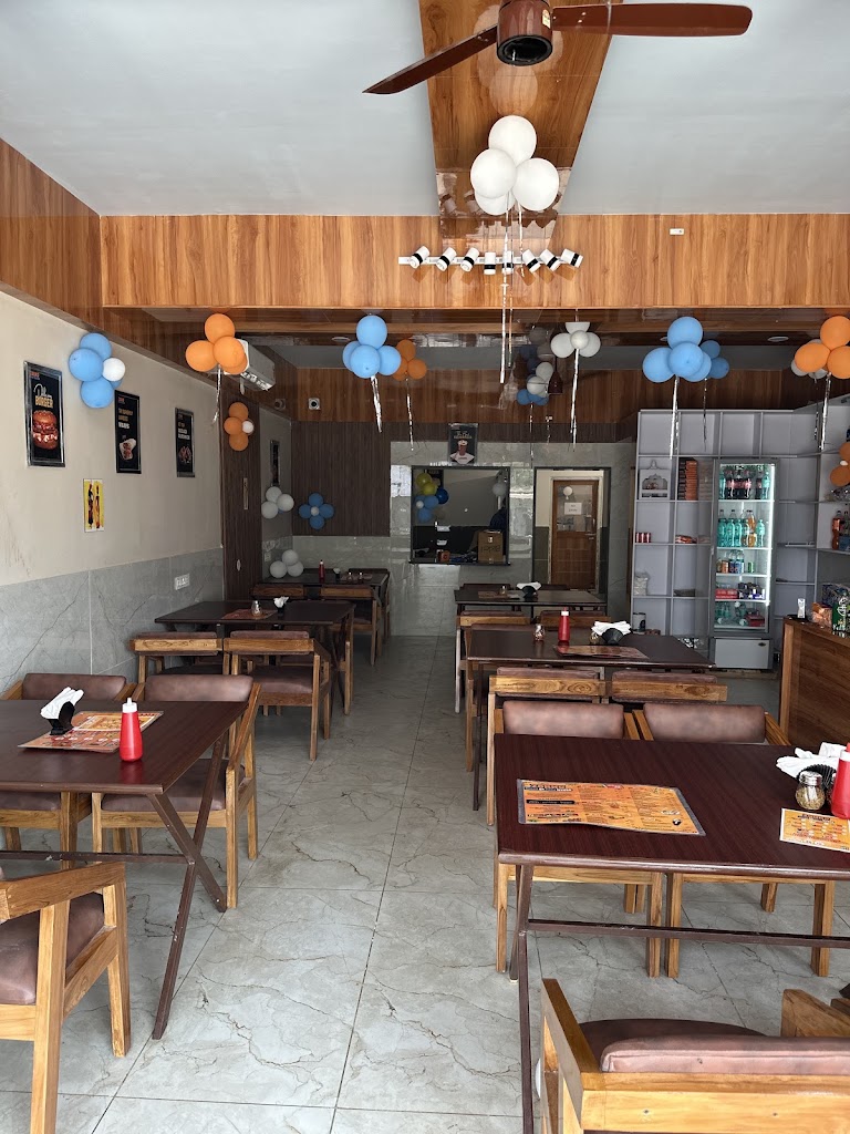 Zorkokhatima Siddharth Hotel