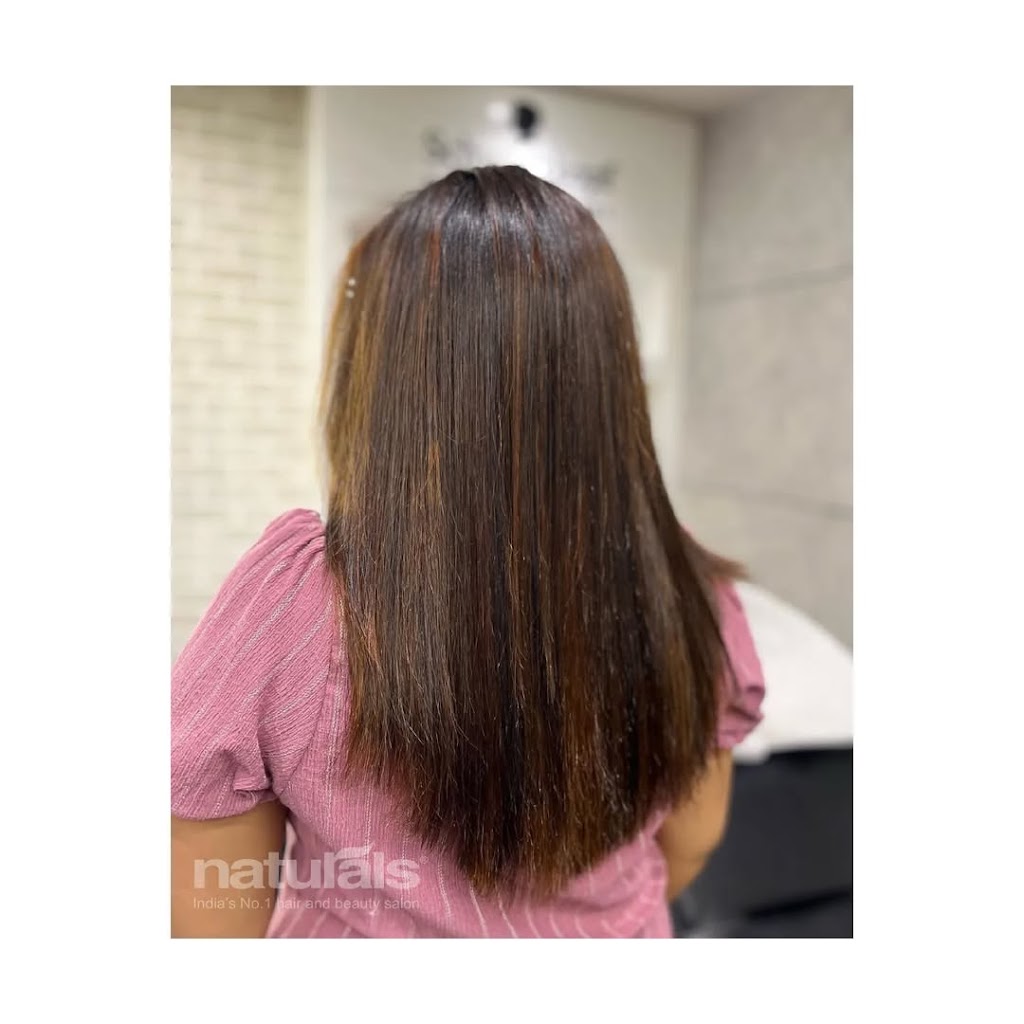Naturals Salon