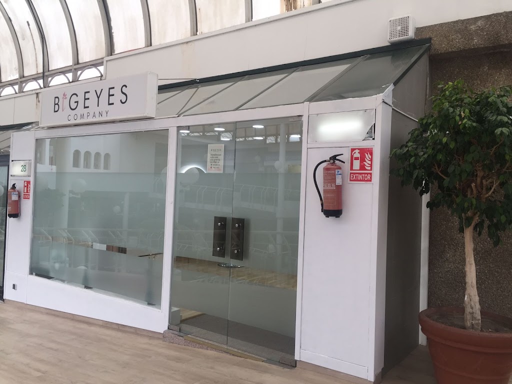 Bigeyes Company — Exterior