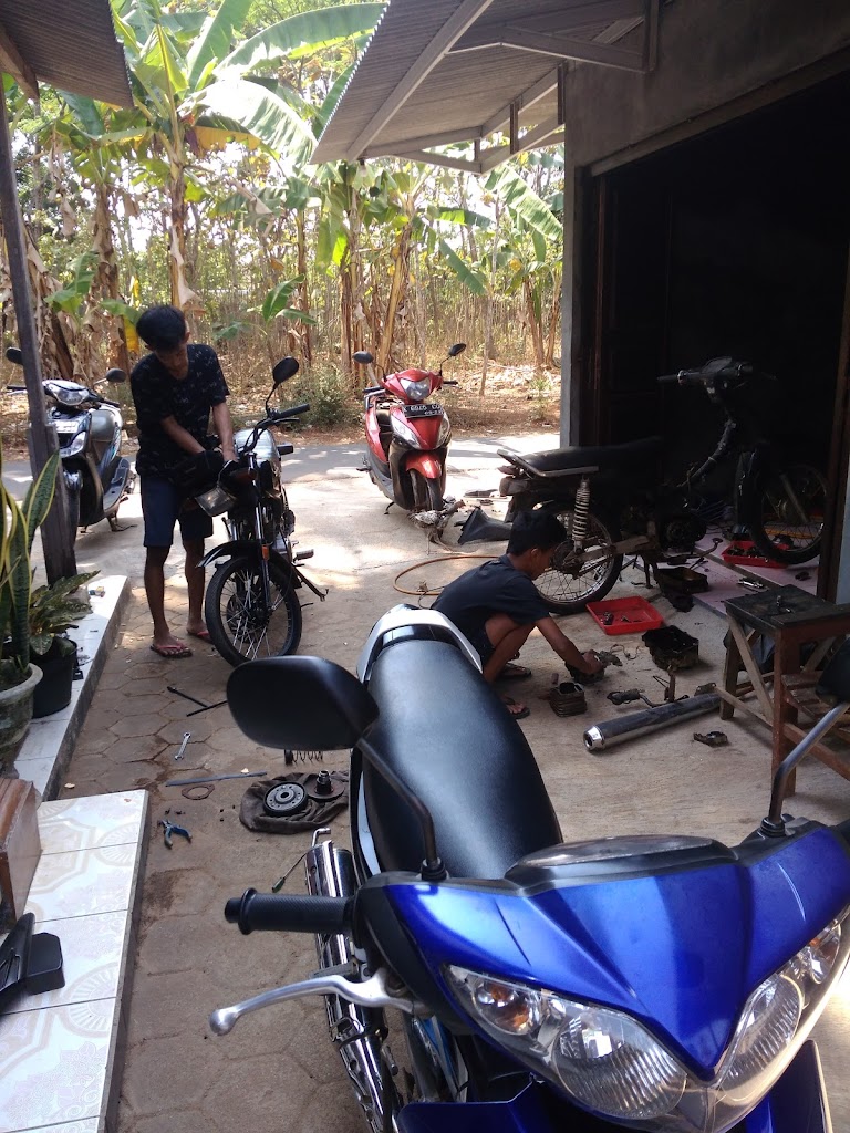 Ronny motor