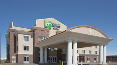 Holiday Inn Express & Suites Minot, an IHG Hotel