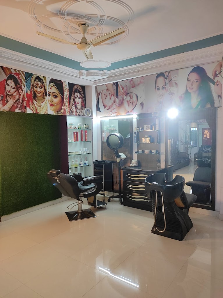 Makeup Artist Anmol Beauty Parlour Dabra