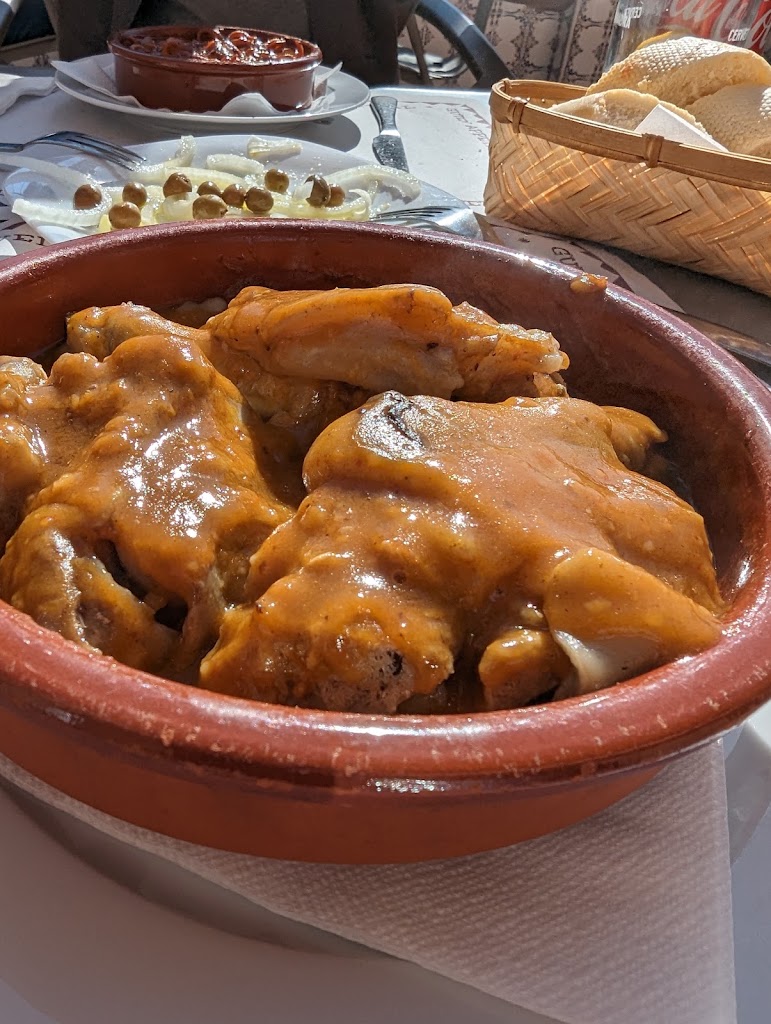 Bar Valentin — Comida y bebida