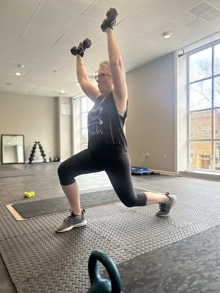  Damon Pro Fitness Studio