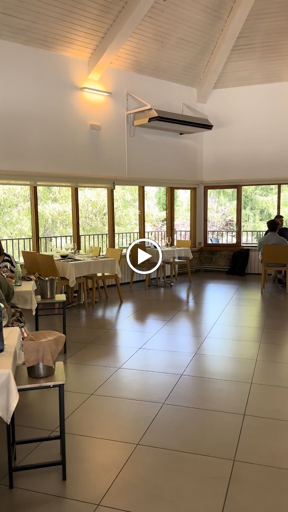 Restaurant La Font Negra — Ambiente
