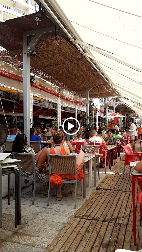 Restaurante/ Chiringuito La Red — Videos