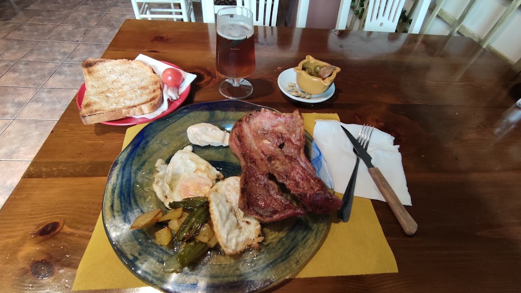 La hoguera — Comida y bebida