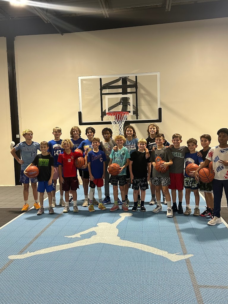  FIELDHOUSE BY THE FOX