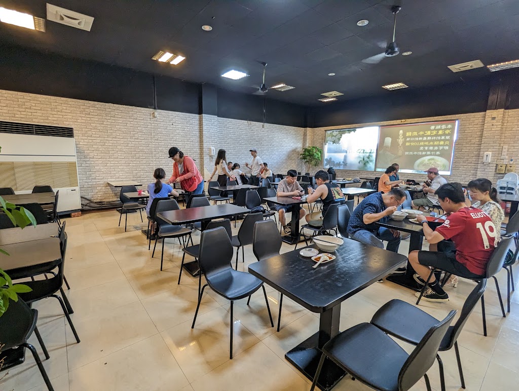 阿牛冠軍牛肉麵-台東美食 台東美食2023 台東美食推薦 台東小吃 台東牛肉麵 台東必吃 的照片