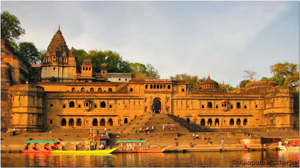 Adarsh Palace Maheshwar