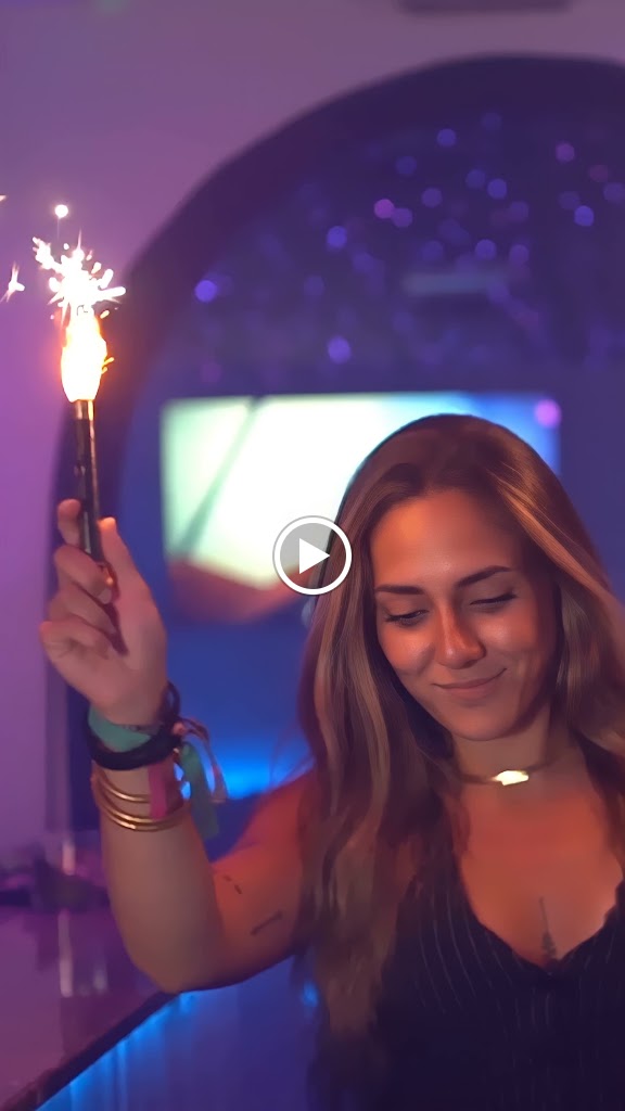 Suit Lounge Bar — Videos