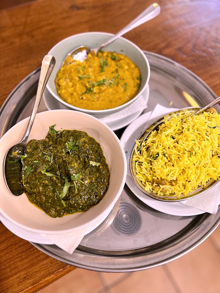 Mount Himalaya Restaurant Gandia — Comida y bebida