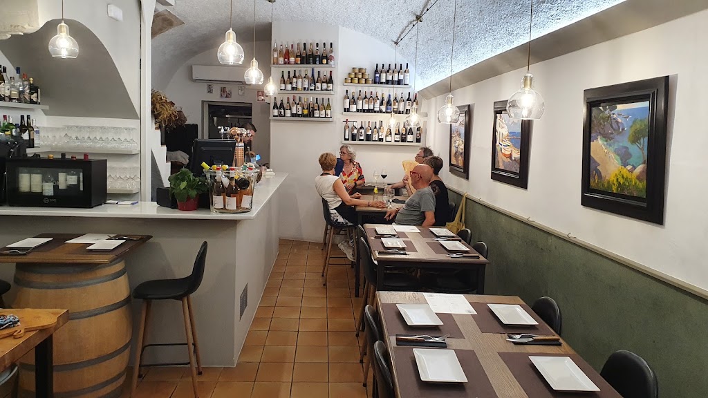 La Bodegueta d'en Ferrer — Ambiente