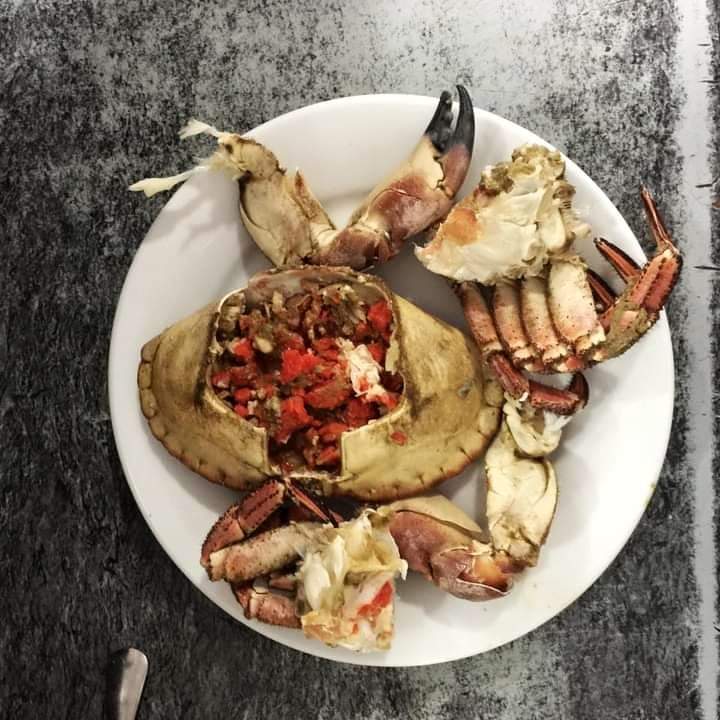 Restaurante Reyes — Comida y bebida