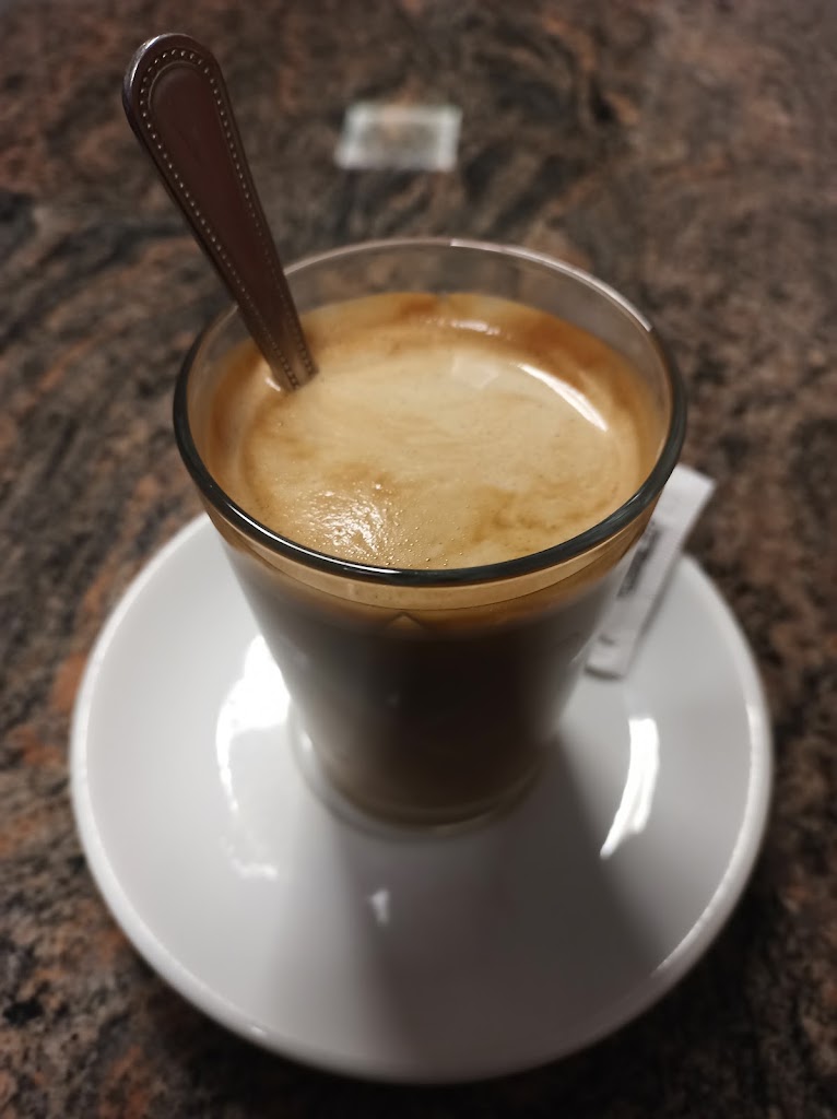 Cafeteria Line — Comida y bebida