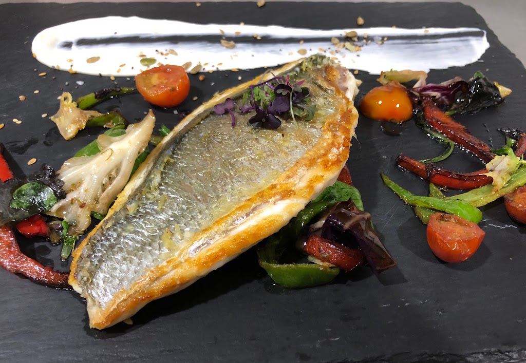 Juanma Restaurante — Comida y bebida