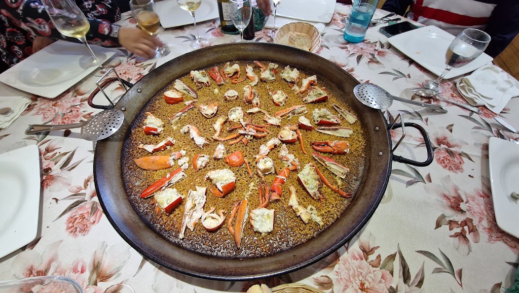 Cayetana Restaurante — Comida y bebida