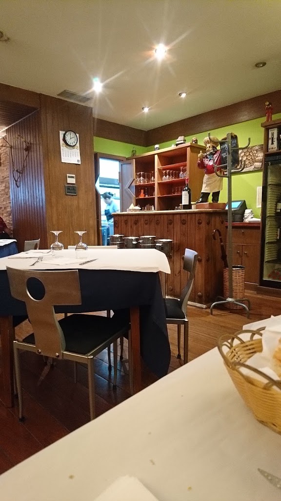 Restaurante Urkaregi — Ambiente