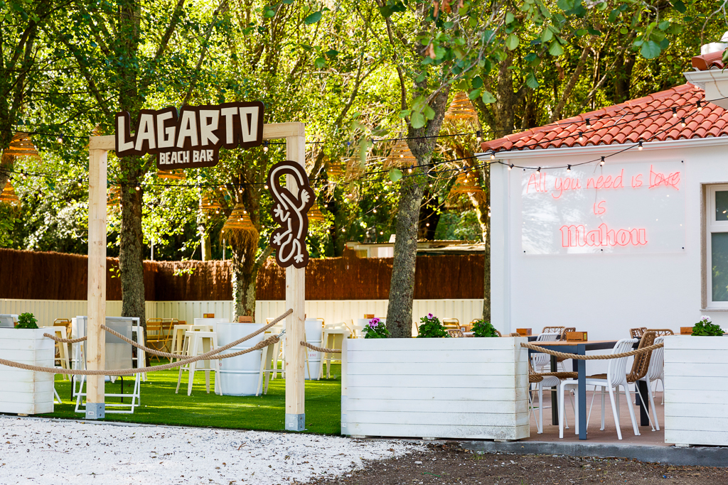 Lagarto Beach Bar