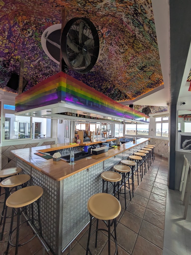 Bar Gay Strand-Apo-Theke