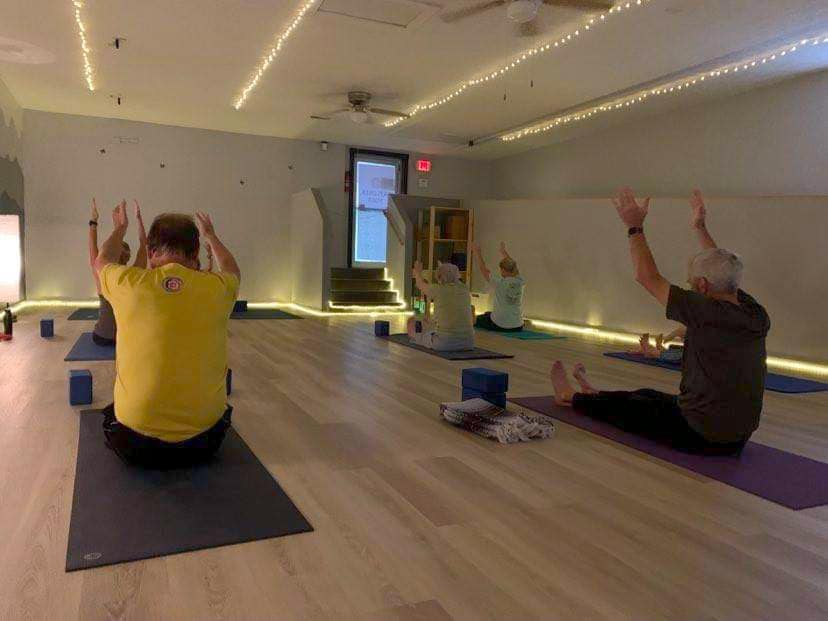  Explorer Yoga