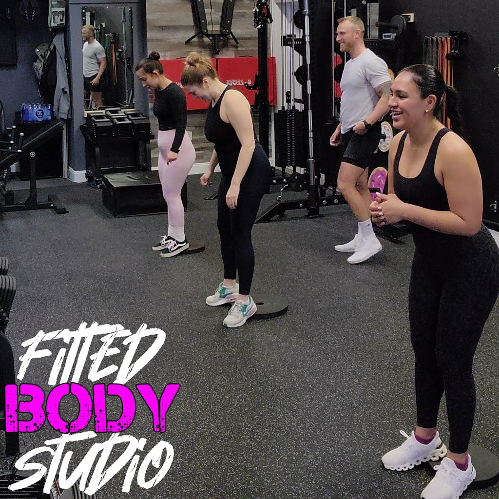  Fitted Body Fitness