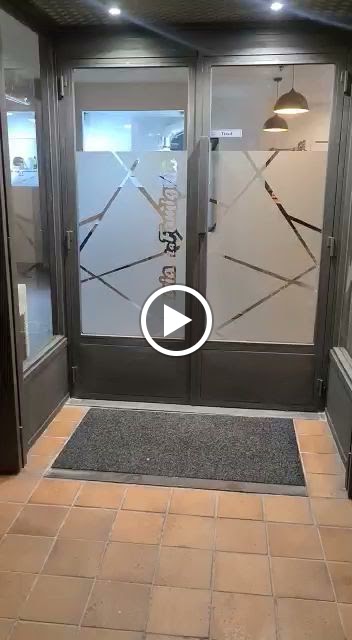 Pizzeria La Famiglia — Videos