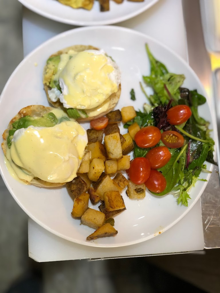 Eggs Benedict