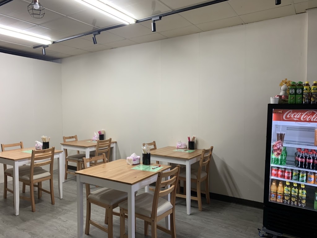「善品百閣 麻辣鴨血臭豆腐 龍潭小吃｜美食餐廳推薦｜麻辣鍋｜cp值高｜吃午餐晚餐宵夜｜餐點外帶｜」 的照片