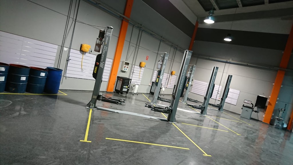 TALLERES NEW BOX MASSANA SL — Del propietario