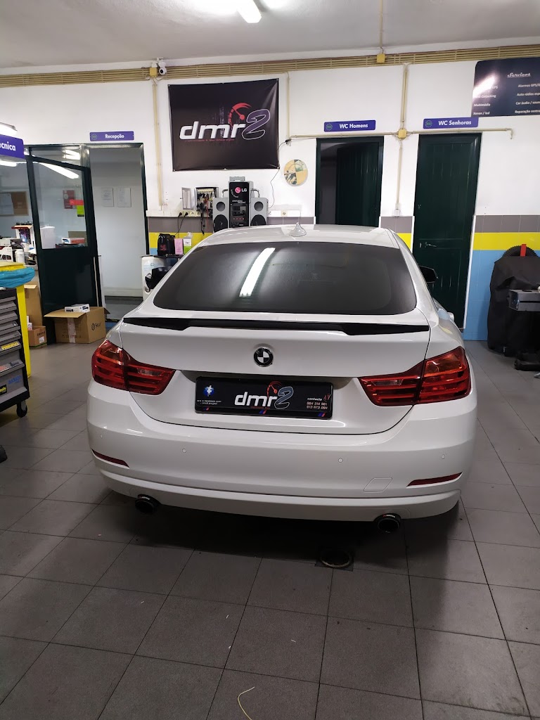 Serviço de Elétrica Auto em Pontinha