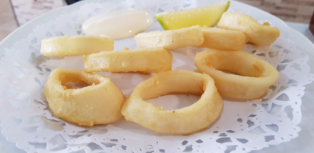Atica Restaurante — Comida y bebida