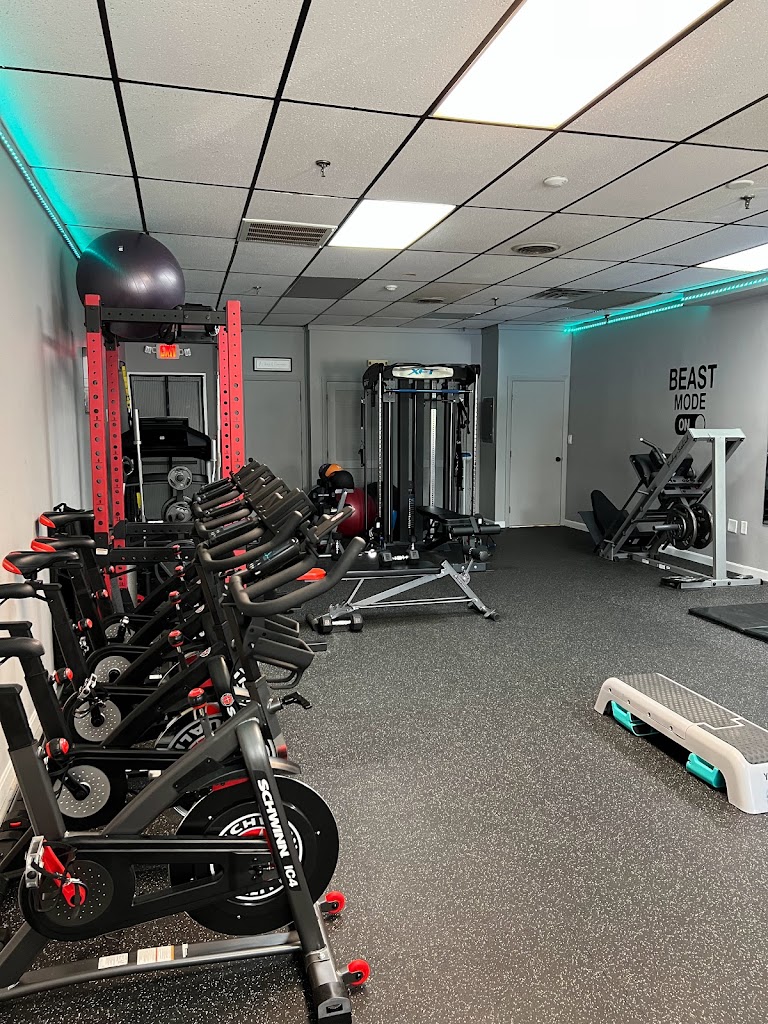  FITPRO Fitness Center