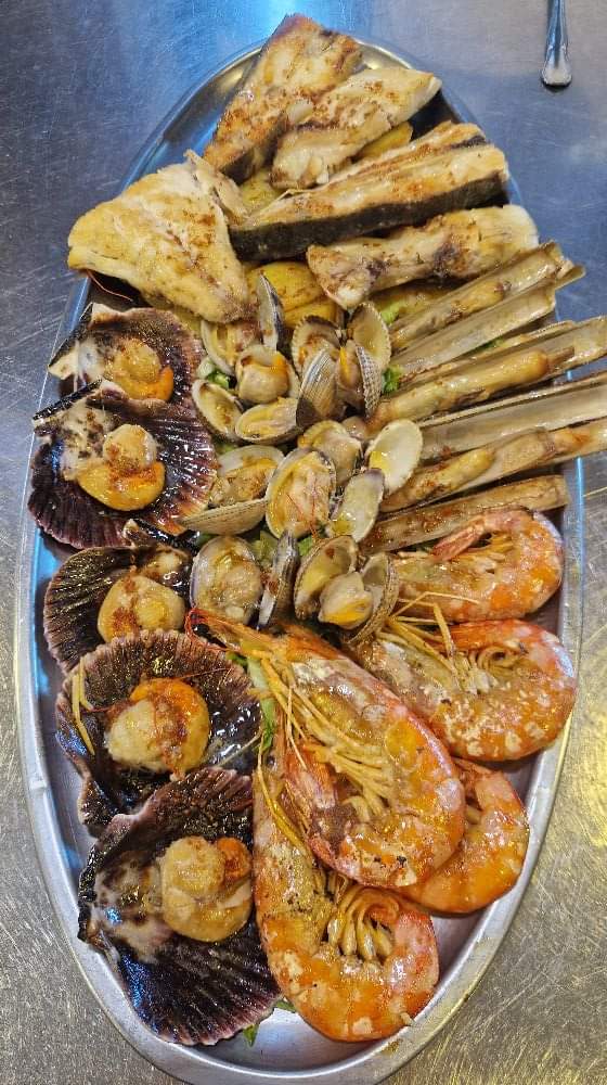 bar cafeteria La Ronda — Comida y bebida