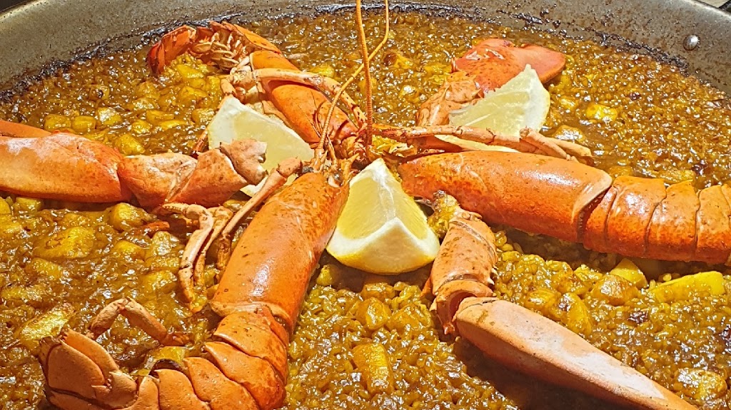 Ciro's — Comida y bebida