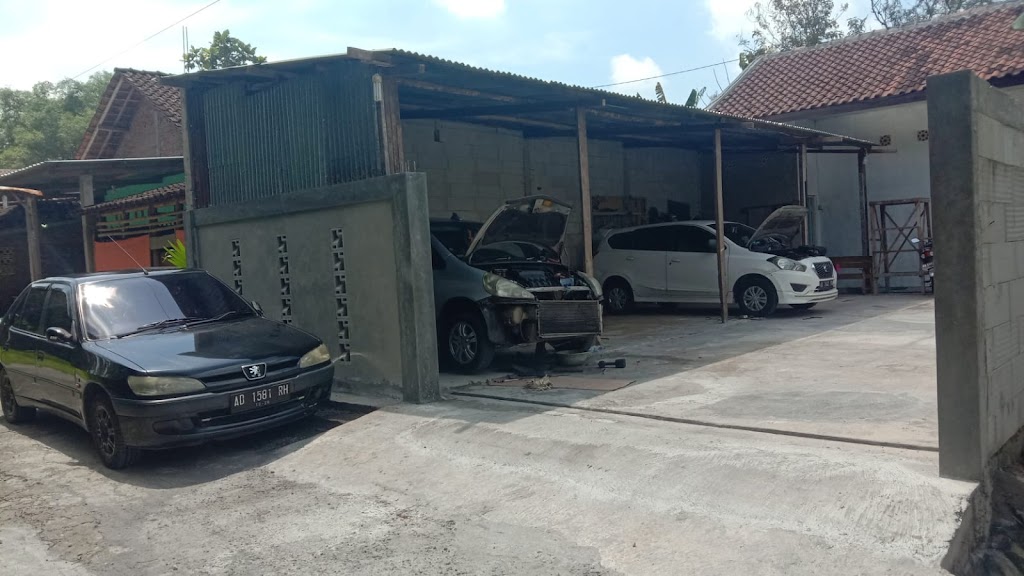 Bengkel Mobil Jaka Motor