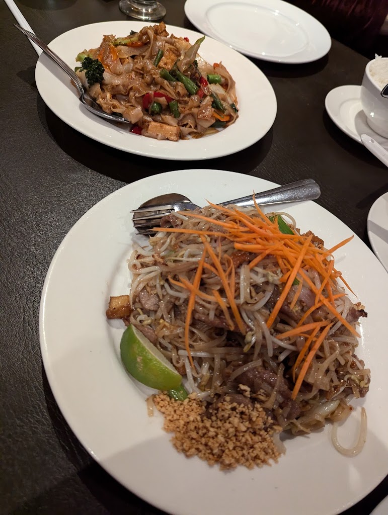 Pad thai