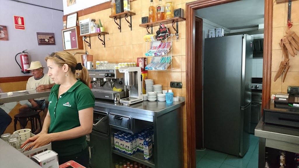 Cafeteria Bar Pol — Ambiente