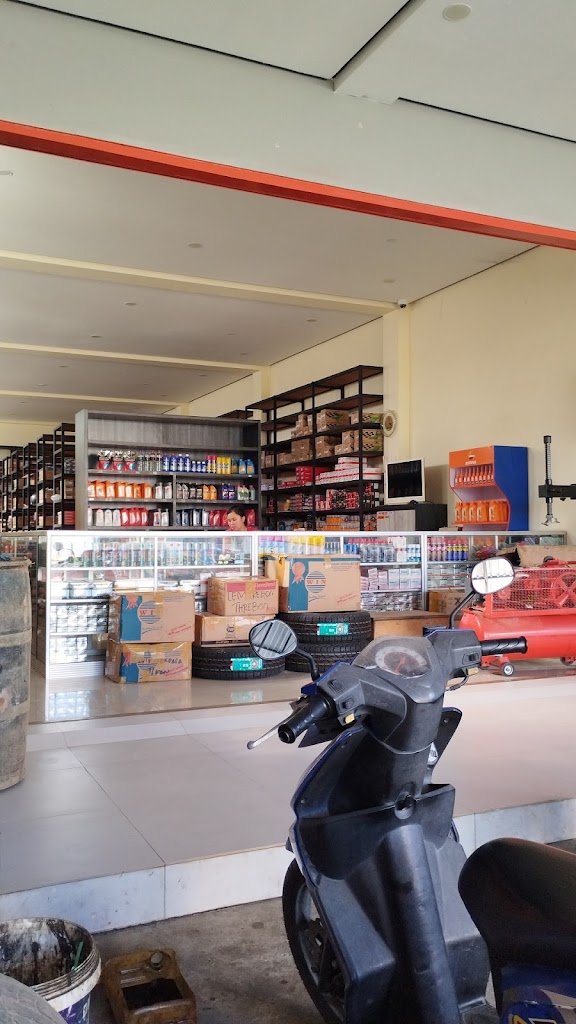 Bengkel Holiem Motor