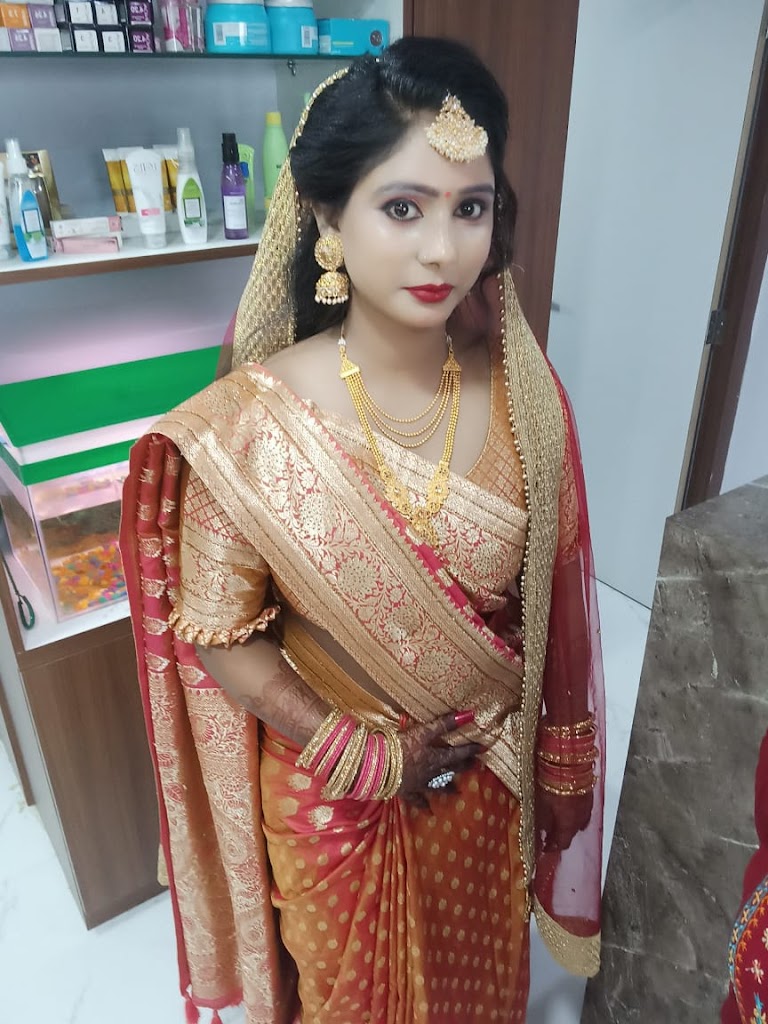 Palak Unisex Salon With Academy