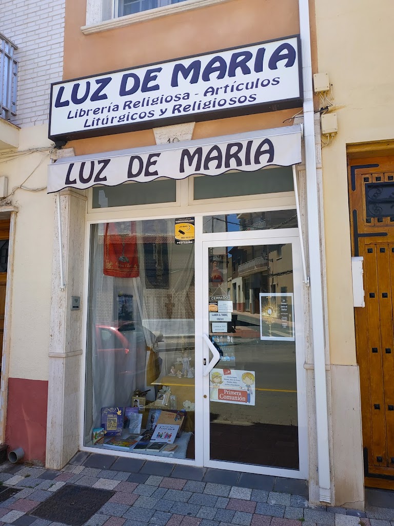 Luz De Maria