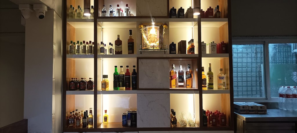 Raiinbow Family Restaurant Bar Saanj