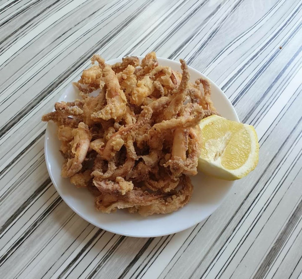 Bar Montero — Comida y bebida