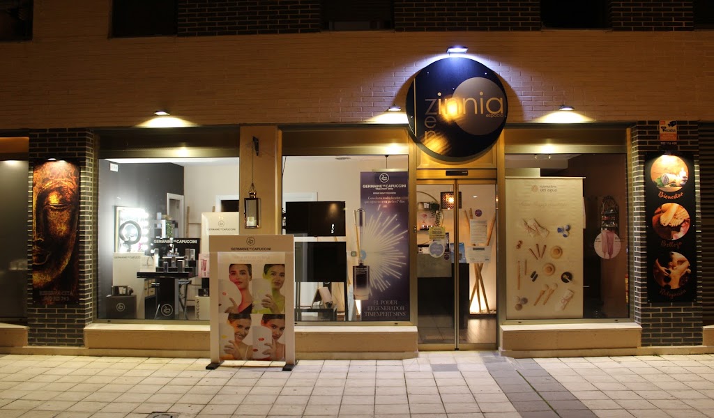 CENTRO DE ESTETICA ZINNIAZEN — Exterior