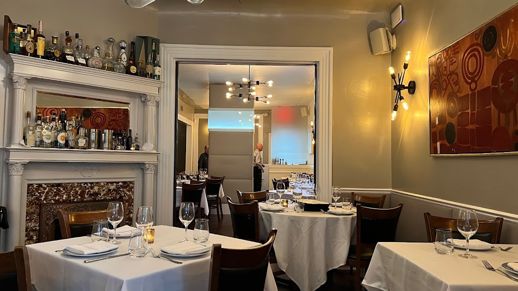 Lupo Restaurant & Vinoteca in Vancouver