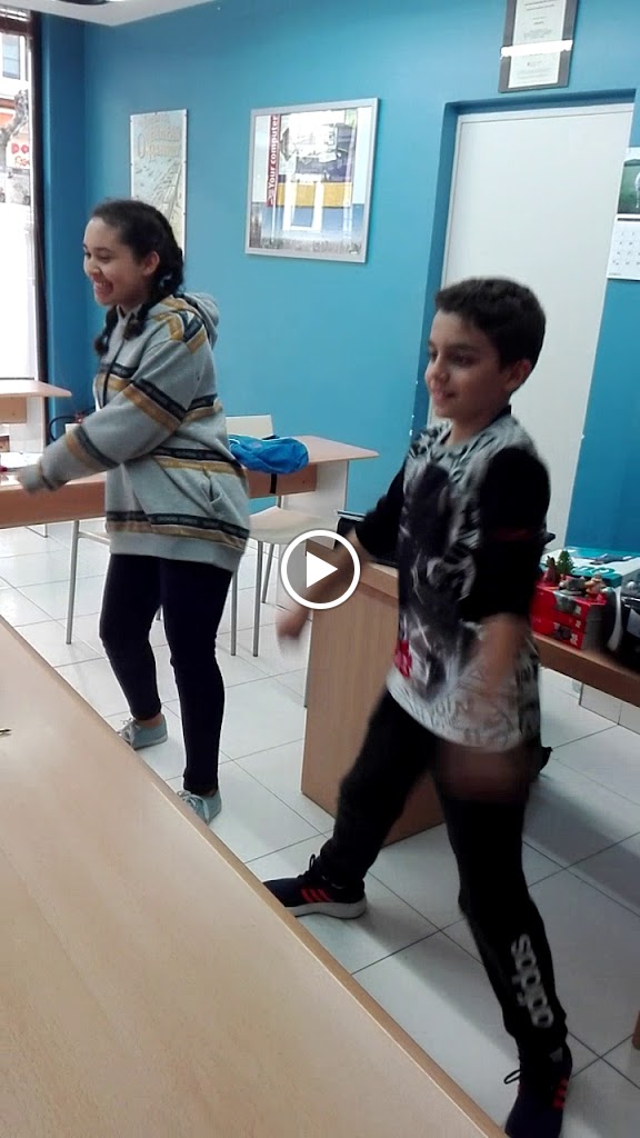 FRIEND'S ENGLISH ACADEMY — Videos