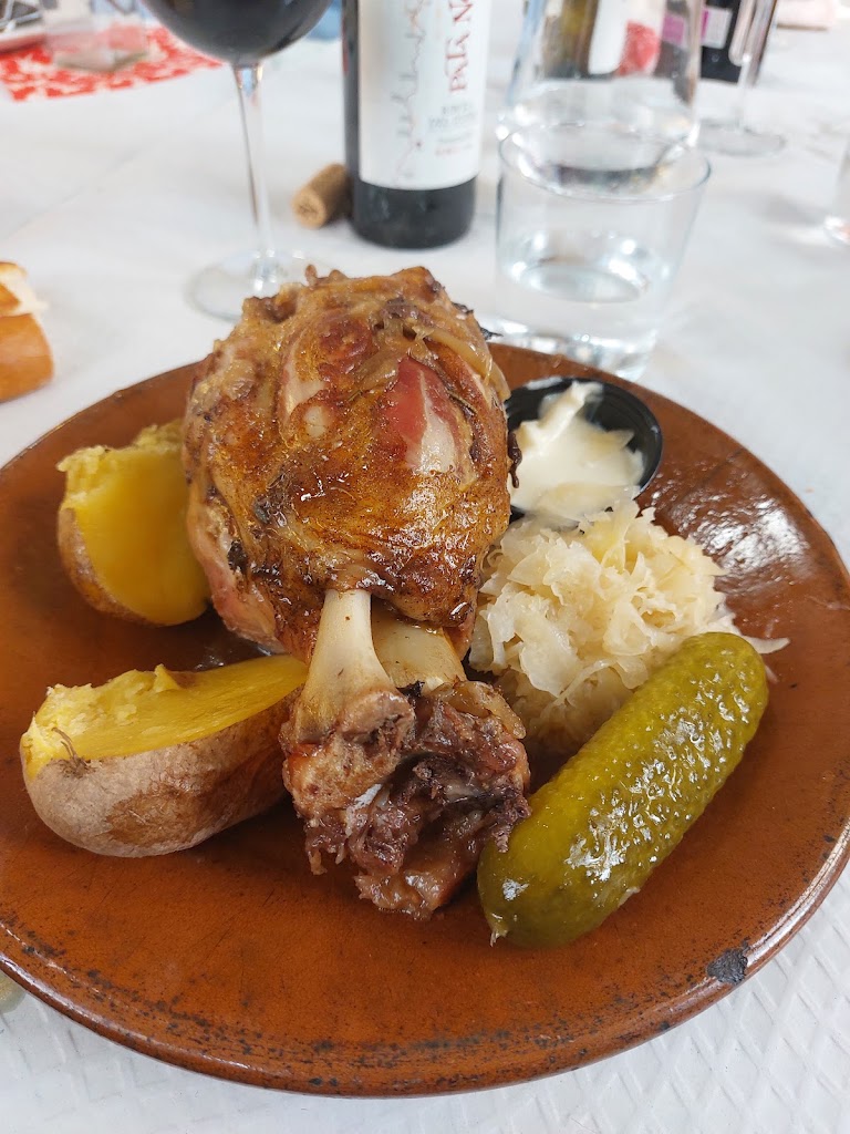 CASA FERMIN S.L. — Comida y bebida