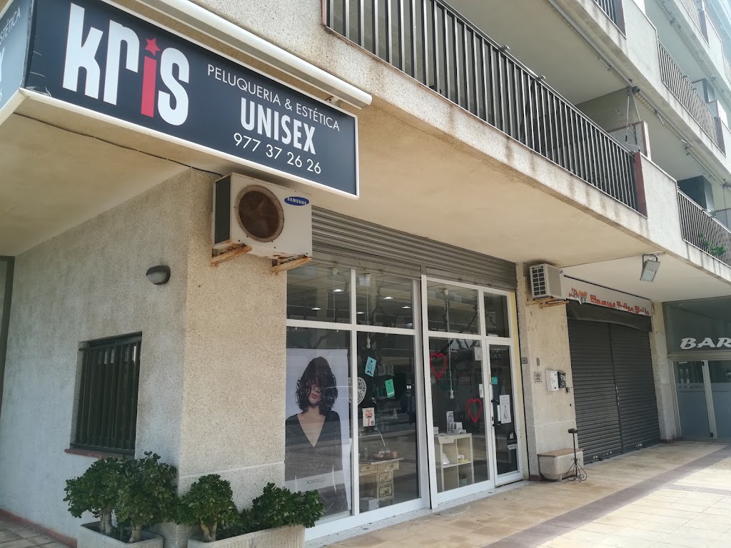 Kris — Exterior