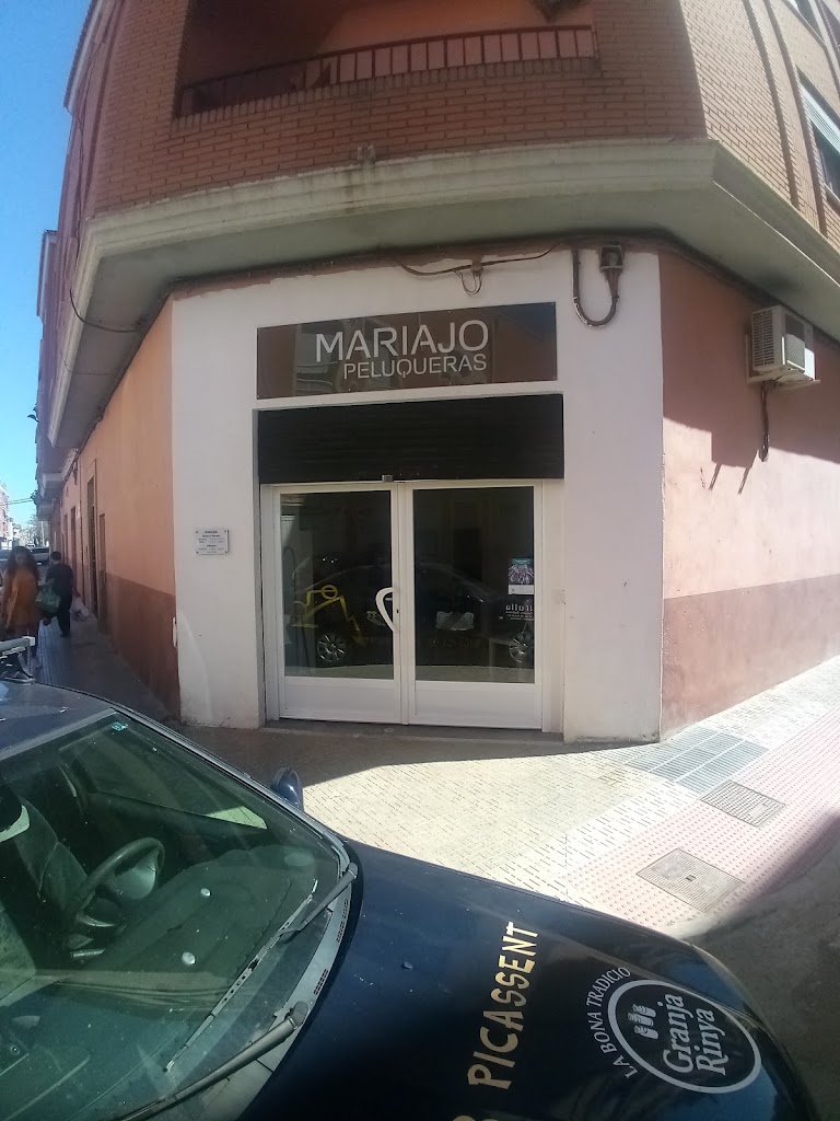 MARIAJO PELUQUERAS — Exterior