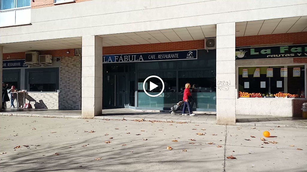 Restaurante La Fabula — Videos